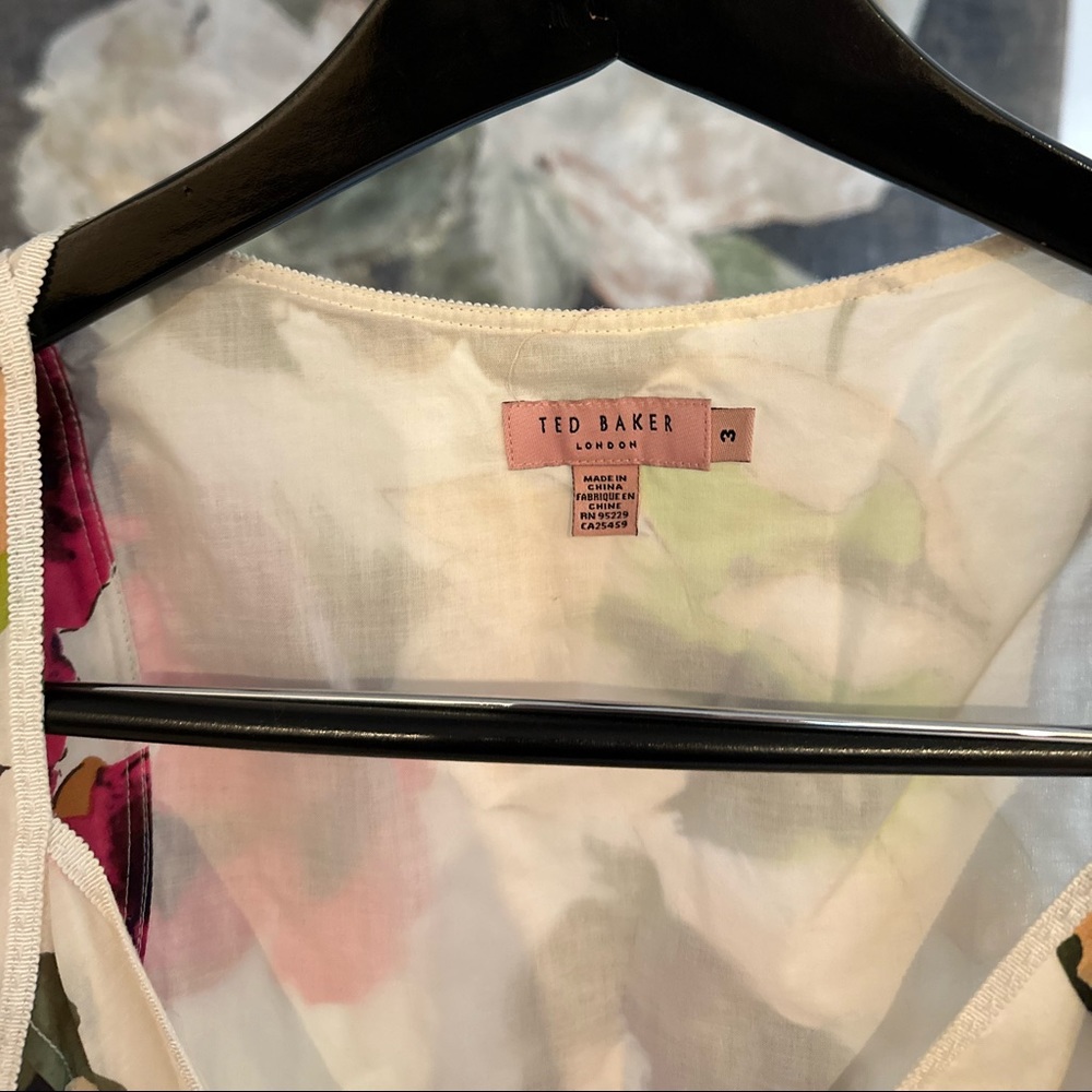 Ted Baker - Picture 2 of 2